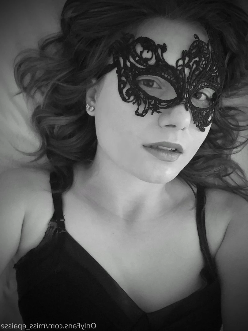 Miss Epaisse [ miss_epaisse ] Onlyfans leaked photo 5384305 on Hotleaks.tv