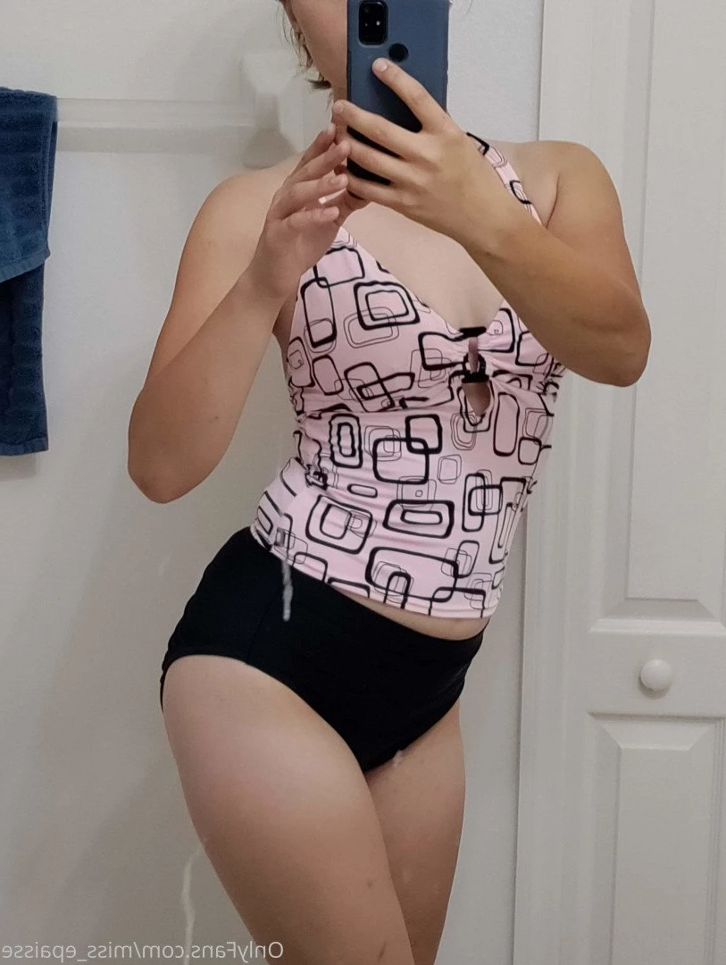 Miss Epaisse [ miss_epaisse ] Onlyfans leaked photo 5384566 on Hotleaks.tv