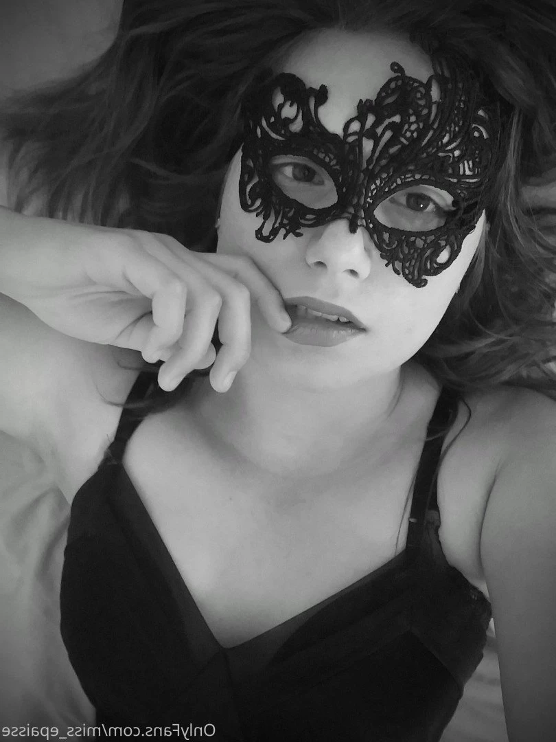 Miss Epaisse [ miss_epaisse ] Onlyfans leaked photo 5384643 on Hotleaks.tv