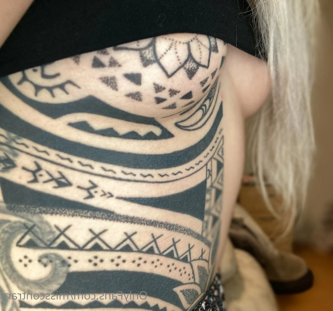 Miss Contrary • they/them [ misscontrary ] Onlyfans leaked photo 5484201 on Hotleaks.tv
