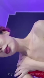 18266183