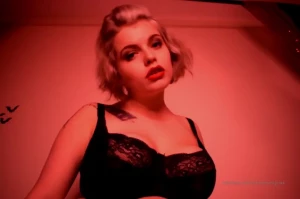 Miss Marilyn Ⓥ [ missmarilynxx ] Onlyfans leaked video 10564722 on Hotleaks.tv