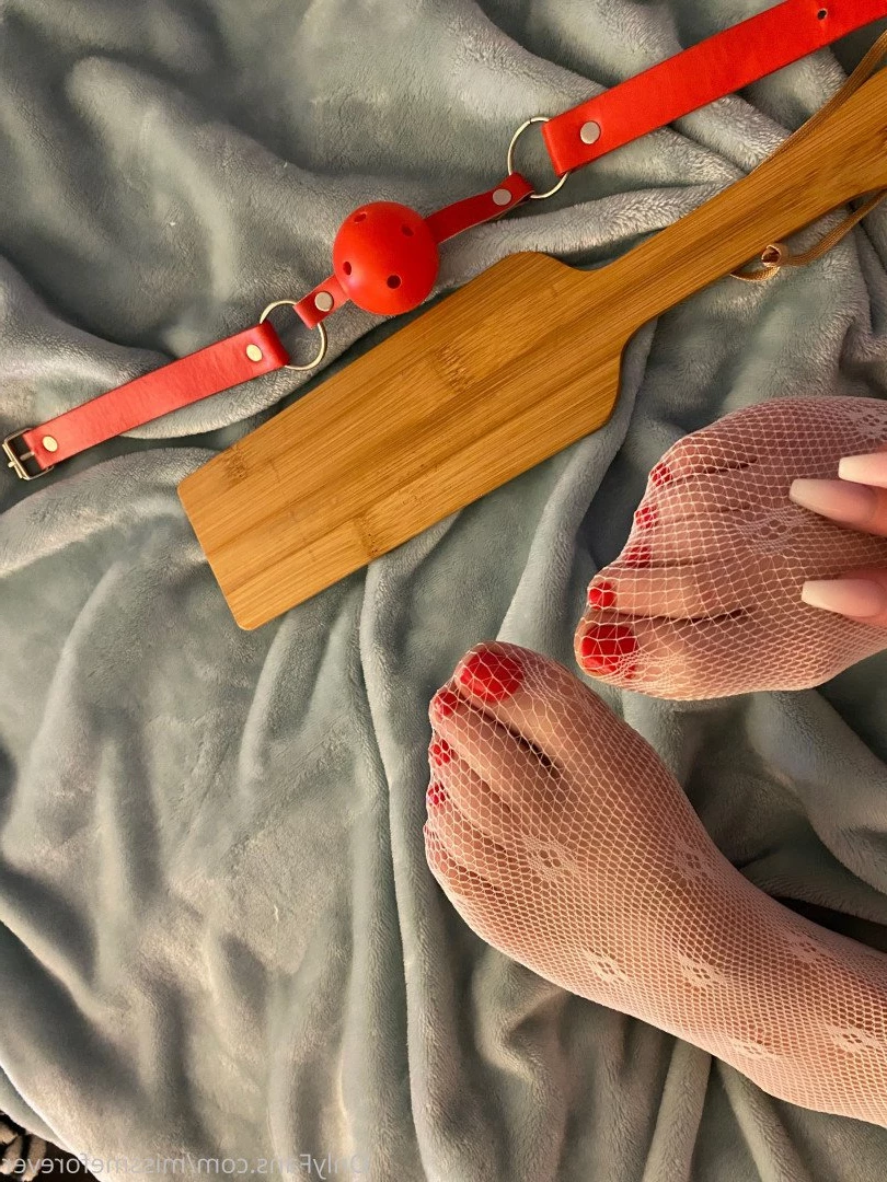 𝐒𝐈𝐙𝐄 𝐐𝐔𝐄𝐄𝐍💜 𝑴𝒊𝒔𝒔𝒎𝒆𝒇𝒐𝒓𝒆𝒗𝒆𝒓 [ missmeforever ] Onlyfans leaked photo 5510848 on Hotleaks.tv