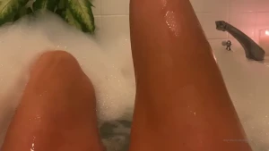 𝐒𝐈𝐙𝐄 𝐐𝐔𝐄𝐄𝐍💜 𝑴𝒊𝒔𝒔𝒎𝒆𝒇𝒐𝒓𝒆𝒗𝒆𝒓 [ missmeforever ] Onlyfans leaked video 12986218 on Hotleaks.tv