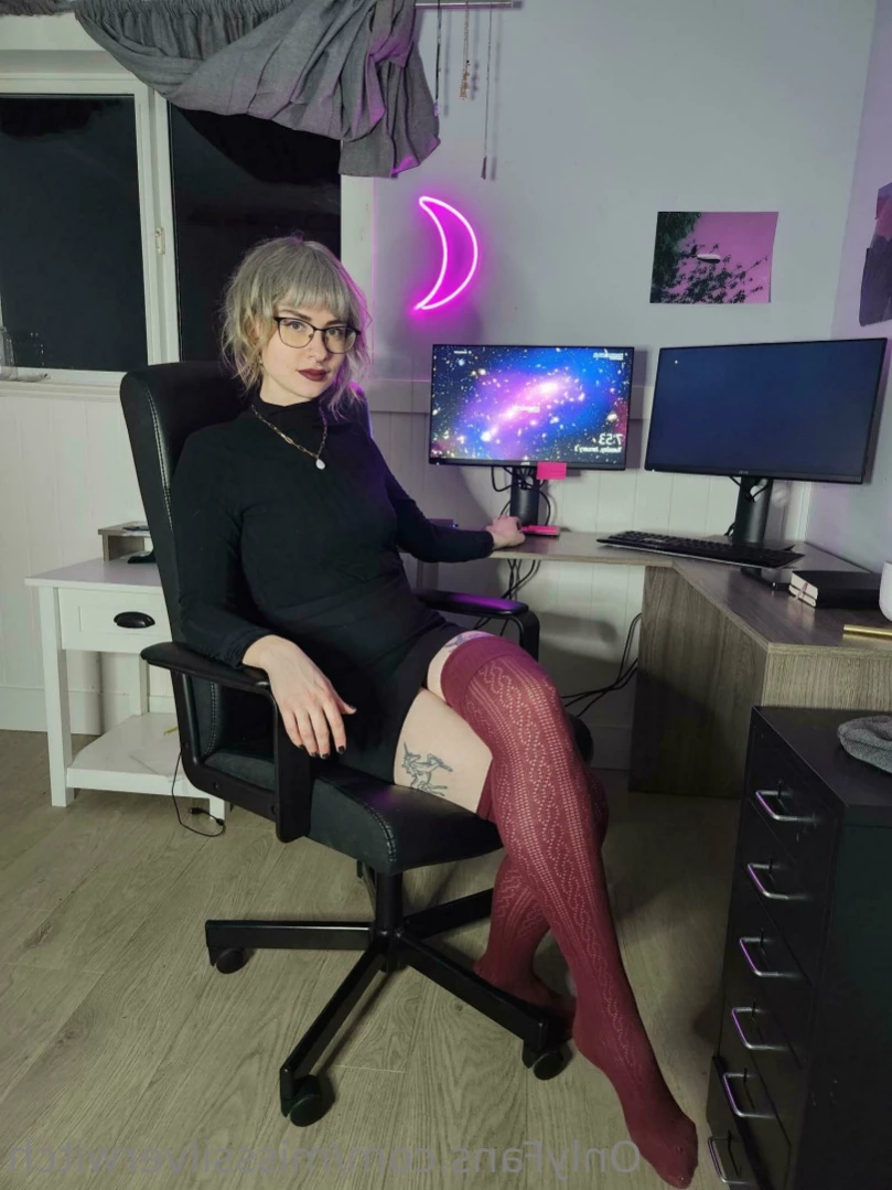 Miss Silver Witch [ misssilverwitch ] Onlyfans leaked photo 11155258 on Hotleaks.tv