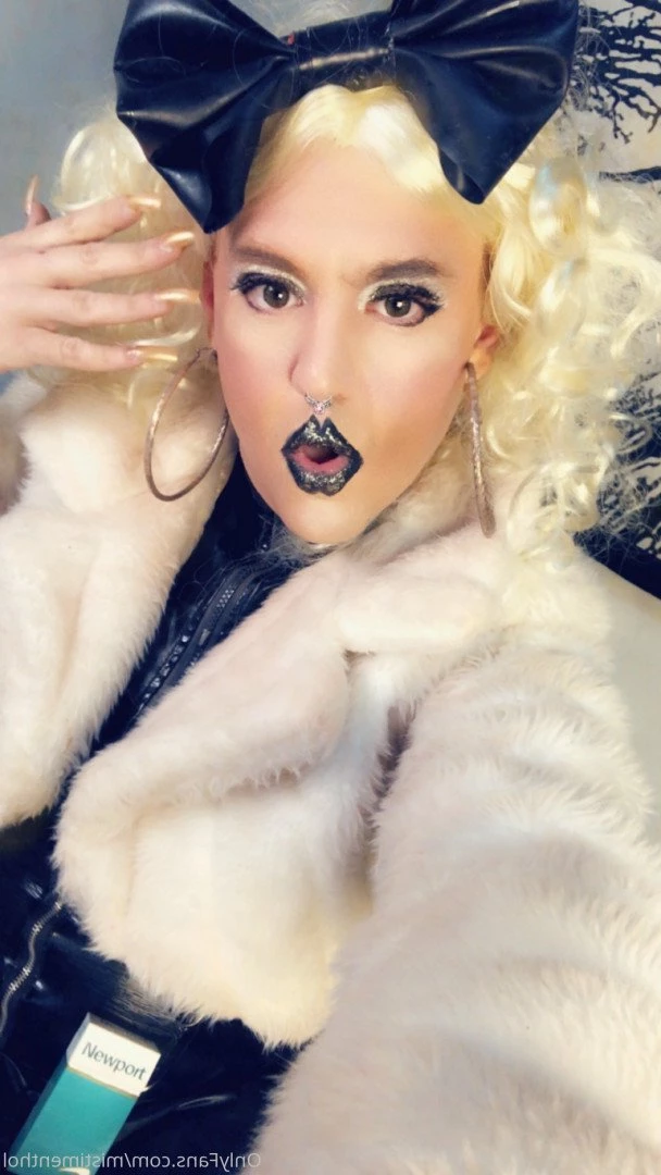 Misti Menthol [ mistimenthol ] Onlyfans leaked photo 5326342 on Hotleaks.tv