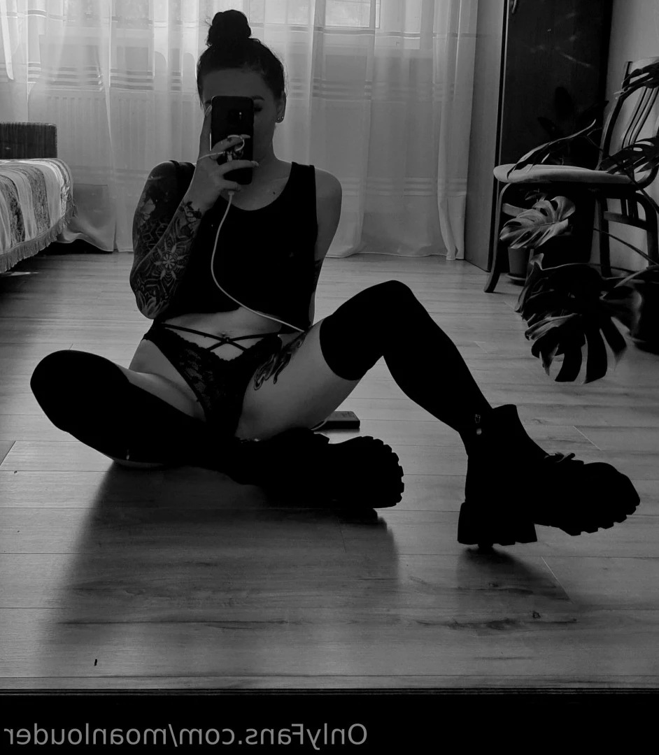 moan louder [ moanlouder ] Onlyfans leaked photo 10705736 on Hotleaks.tv