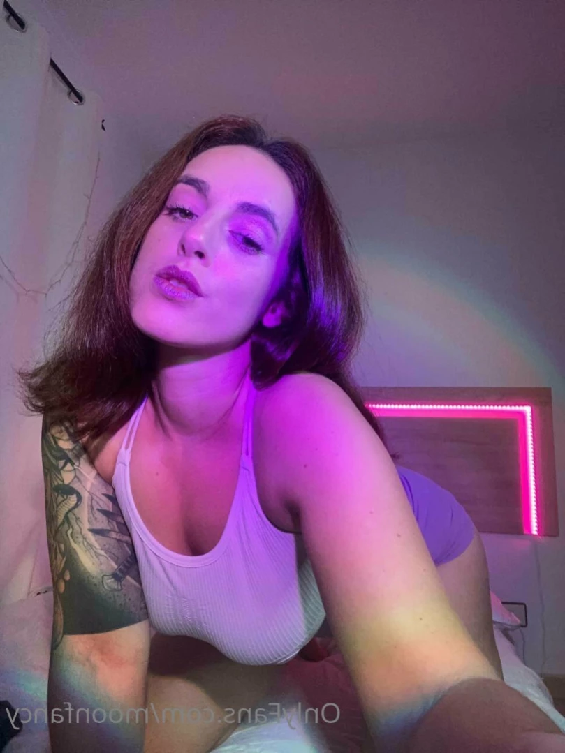 moonfancy Onlyfans leaked photo 12282012 on Hotleaks.tv