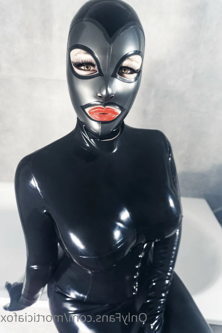 Morticia Fox [ morticiafox ] Onlyfans leaked photo 9303363 on Hotleaks.tv