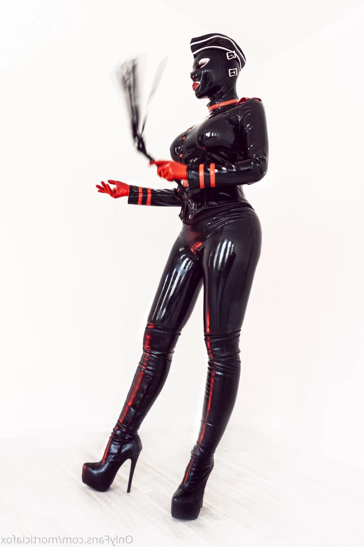 Morticia Fox [ morticiafox ] Onlyfans leaked photo 9303957 on Hotleaks.tv