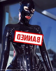 9306476