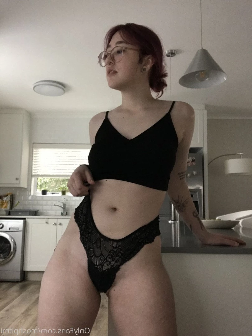 Miya ✄ [ moshpitmi ] Onlyfans leaked photo 5102153 on Hotleaks.tv