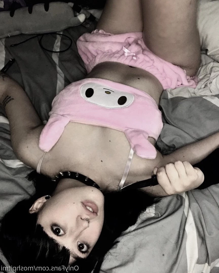 Miya ✄ [ moshpitmi ] Onlyfans leaked photo 5102352 on Hotleaks.tv