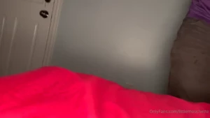 Mouchette 💦 Tiny 22/5'4/95lb Hotwife [ littlemouchette ] Onlyfans leaked video 18555532 on Hotleaks.tv