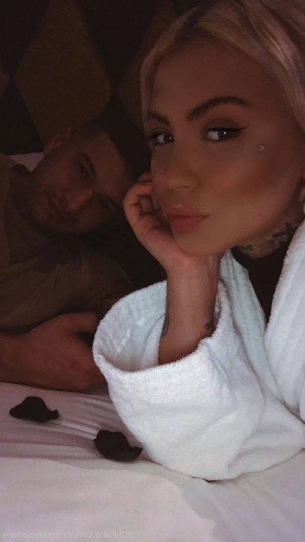 mrandmrsjewels Onlyfans leaked photo 5100397 on Hotleaks.tv