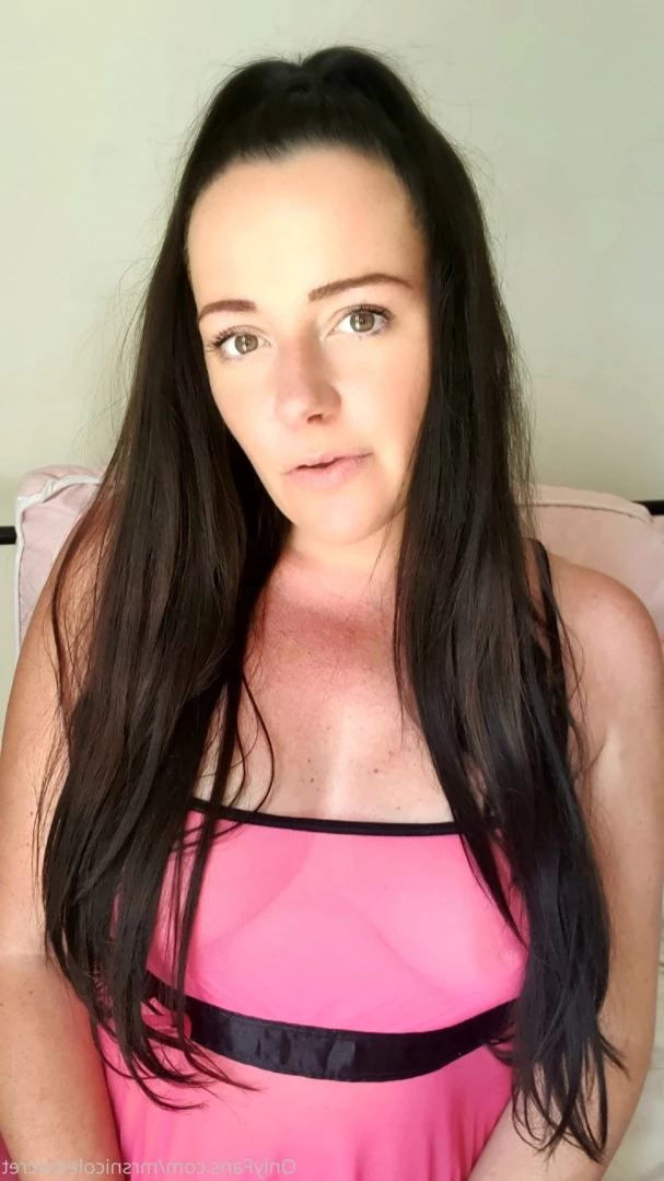 Mom's naughty secret [ mrsnicolessecret ] Onlyfans leaked photo 11093830 on Hotleaks.tv