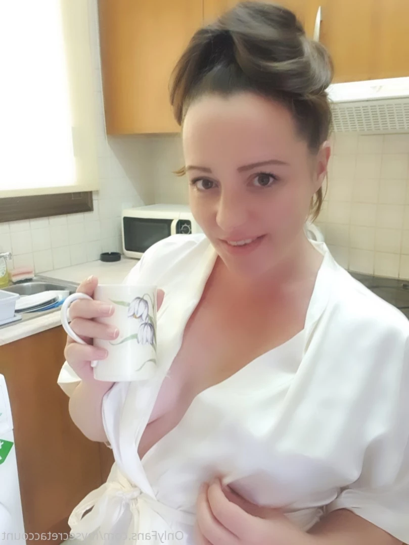 Mom's naughty secret [ mrsnicolessecret ] Onlyfans leaked photo 11093870 on Hotleaks.tv