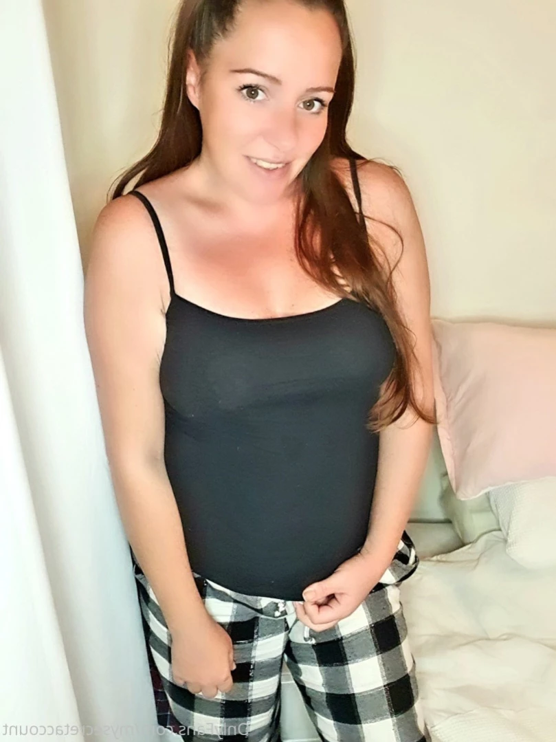 Mom's naughty secret [ mrsnicolessecret ] Onlyfans leaked photo 11093894 on Hotleaks.tv
