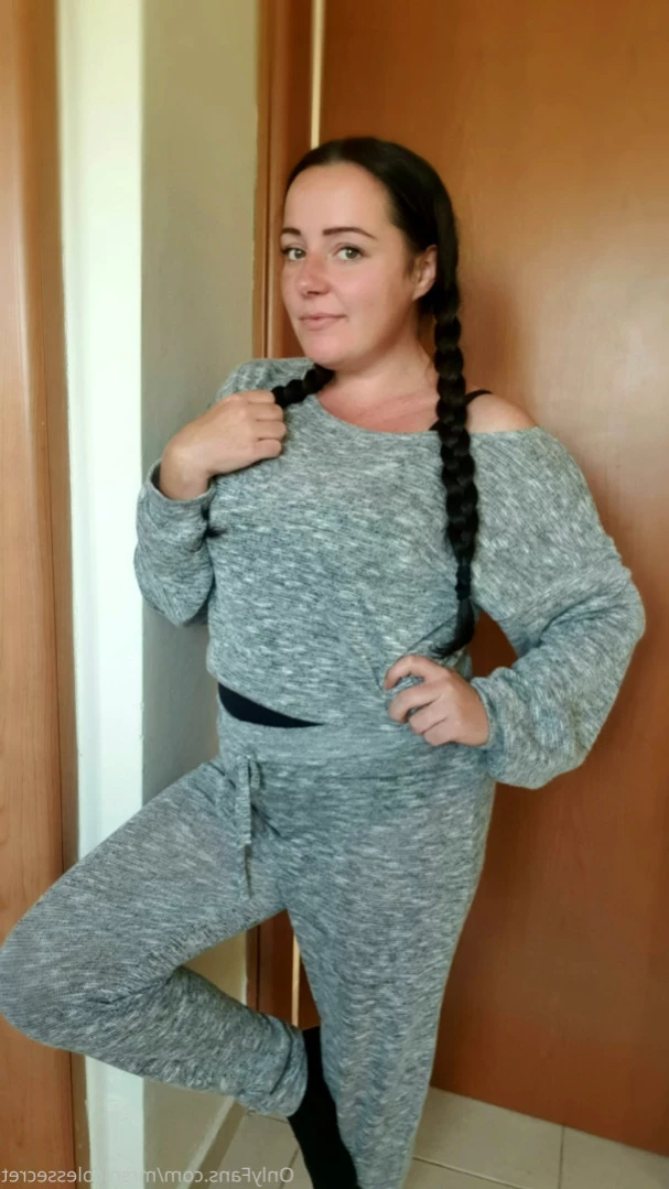 Mom's naughty secret [ mrsnicolessecret ] Onlyfans leaked photo 12786828 on Hotleaks.tv