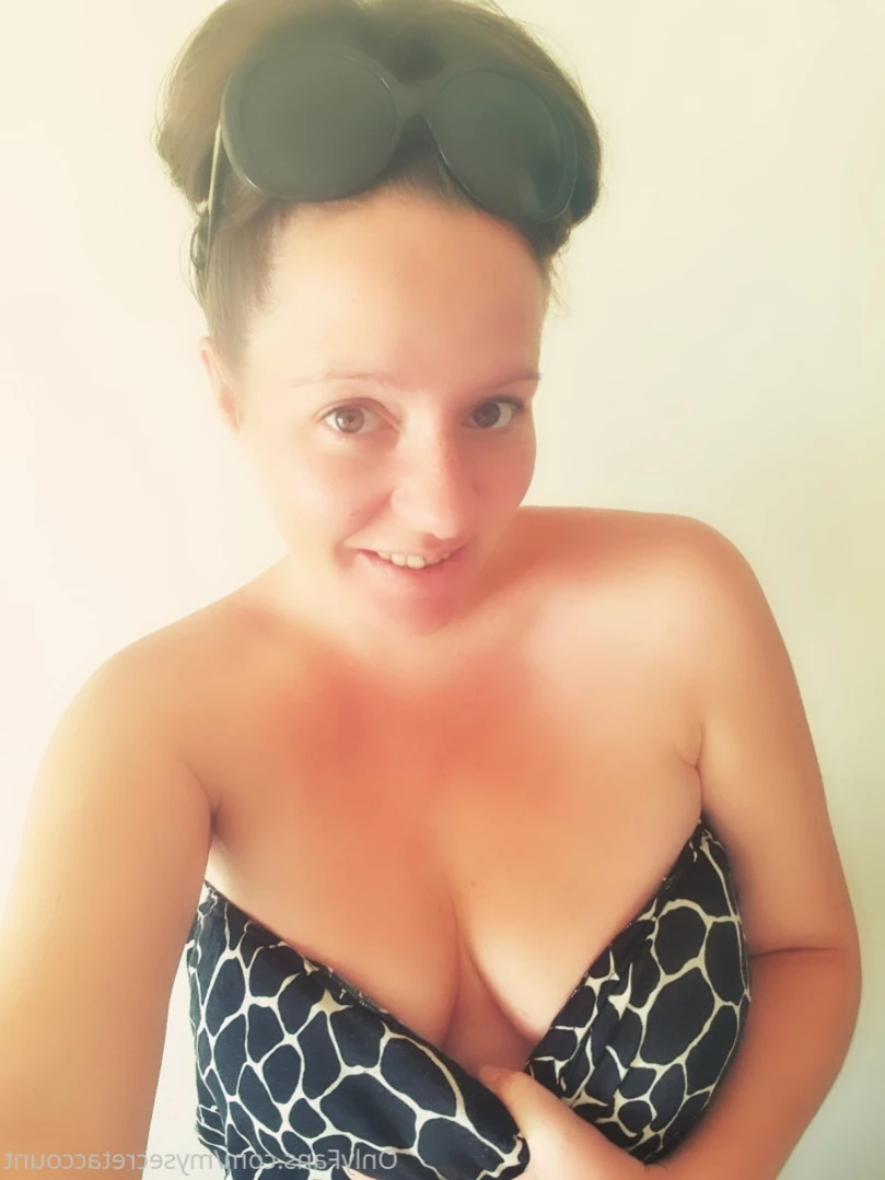Mom's naughty secret [ mrsnicolessecret ] Onlyfans leaked photo 13358934 on Hotleaks.tv