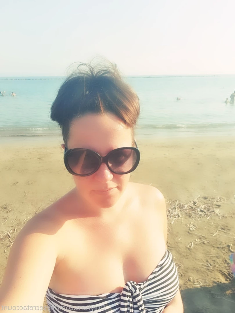 Mom's naughty secret [ mrsnicolessecret ] Onlyfans leaked photo 14126174 on Hotleaks.tv