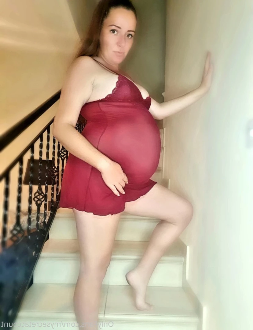 Mom's naughty secret [ mrsnicolessecret ] Onlyfans leaked photo 15443724 on Hotleaks.tv