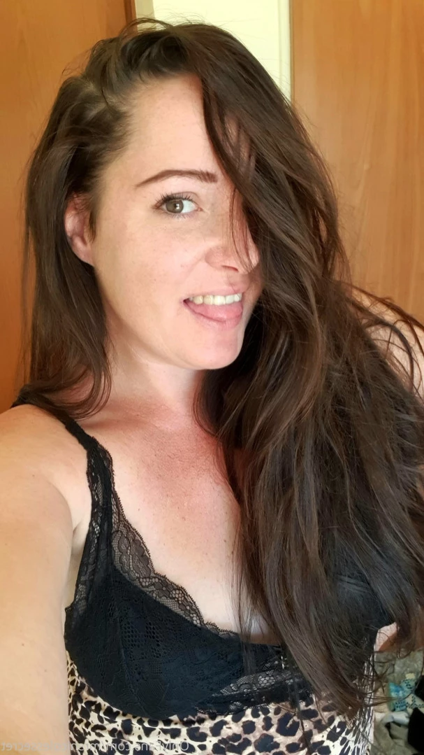 Mom's naughty secret [ mrsnicolessecret ] Onlyfans leaked photo 15826885 on Hotleaks.tv