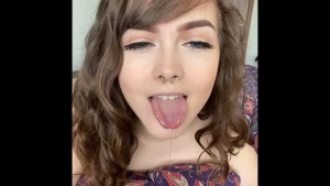 5233524