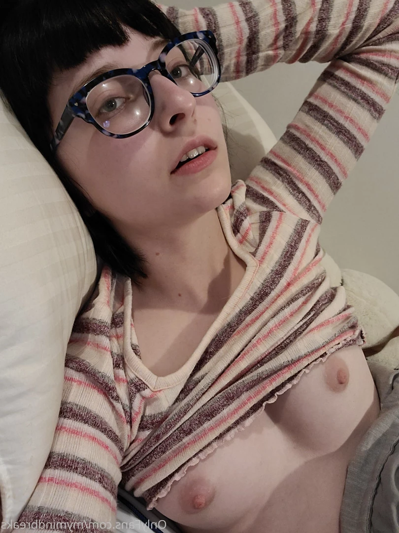 Your Internet Girlfriend ❤️ [ mymindbreaks ] Onlyfans leaked photo 9743770 on Hotleaks.tv