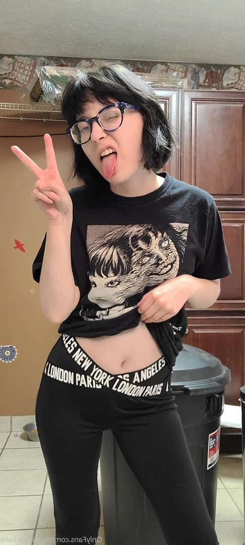 Your Internet Girlfriend ❤️ [ mymindbreaks ] Onlyfans leaked photo 9743795 on Hotleaks.tv