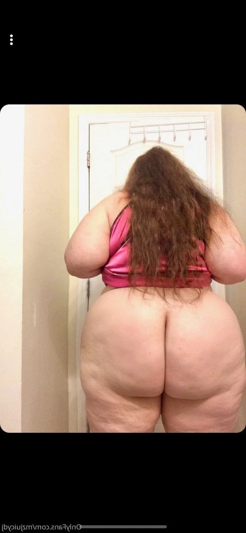 𝓙𝓾𝓲𝓬𝔂 𝓓𝓪𝓷𝓲𝓲 𝓙 🍑💦🤤😍 [ mzjuicydj ] Onlyfans leaked photo 5377048 on Hotleaks.tv