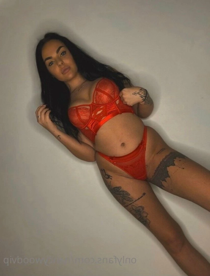 DONT TELL YOUR GIRLFRIEND 🤭 [ nancywood2 ] Onlyfans leaked photo 5355410 on Hotleaks.tv