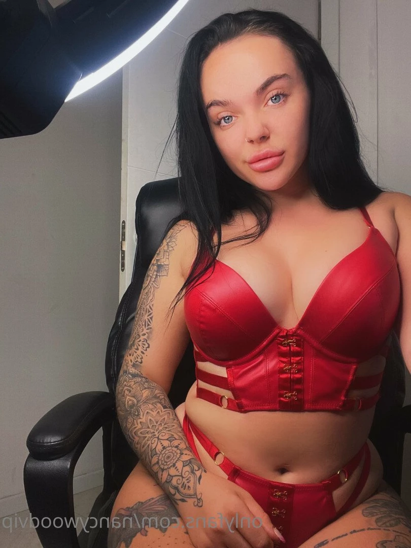DONT TELL YOUR GIRLFRIEND 🤭 [ nancywood2 ] Onlyfans leaked photo 5355716 on Hotleaks.tv