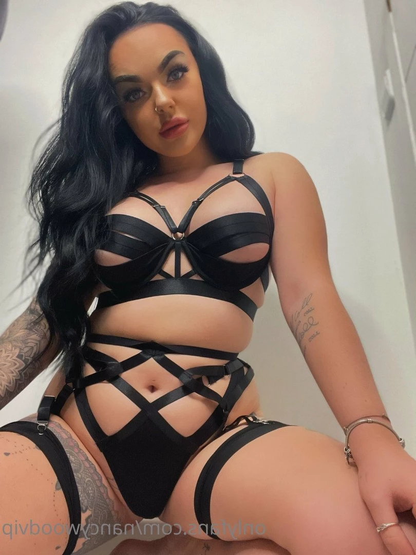 DONT TELL YOUR GIRLFRIEND 🤭 [ nancywood2 ] Onlyfans leaked photo 5355793 on Hotleaks.tv