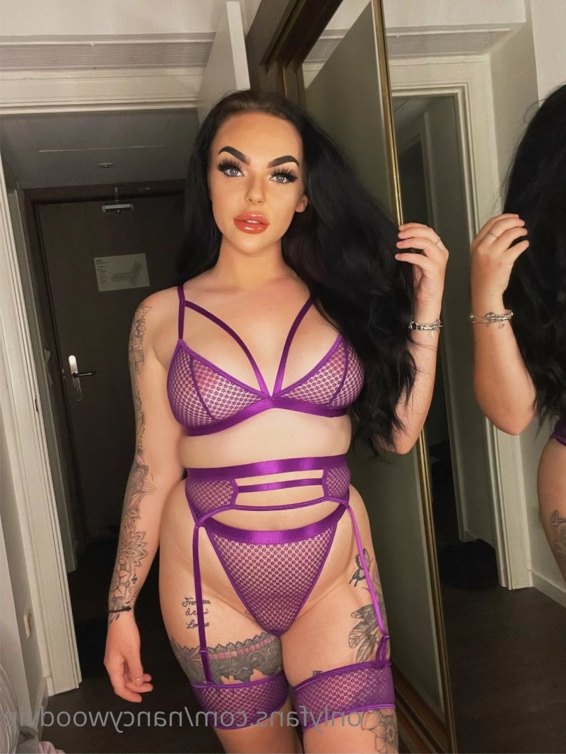 DONT TELL YOUR GIRLFRIEND 🤭 [ nancywood2 ] Onlyfans leaked photo 5356551 on Hotleaks.tv