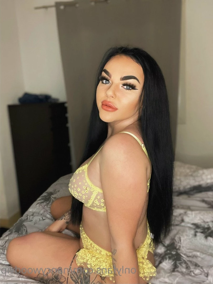 DONT TELL YOUR GIRLFRIEND 🤭 [ nancywood2 ] Onlyfans leaked photo 5361393 on Hotleaks.tv