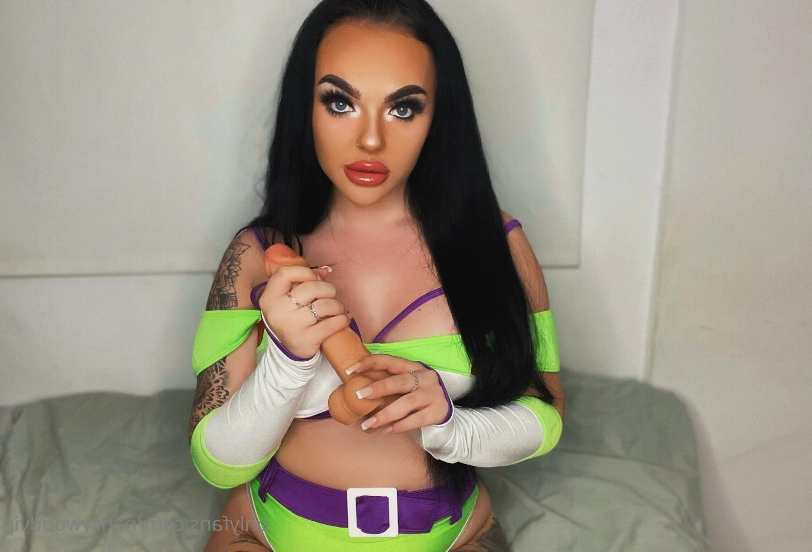 DONT TELL YOUR GIRLFRIEND 🤭 [ nancywood2 ] Onlyfans leaked photo 5362991 on Hotleaks.tv