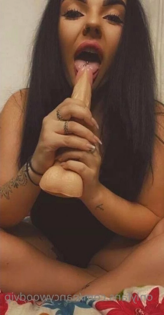 DONT TELL YOUR GIRLFRIEND 🤭 [ nancywood2 ] Onlyfans leaked photo 5364847 on Hotleaks.tv