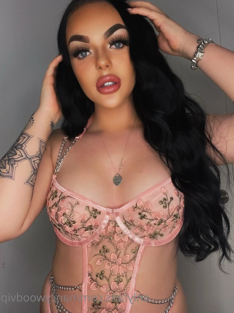 DONT TELL YOUR GIRLFRIEND 🤭 [ nancywood2 ] Onlyfans leaked photo 5365396 on Hotleaks.tv