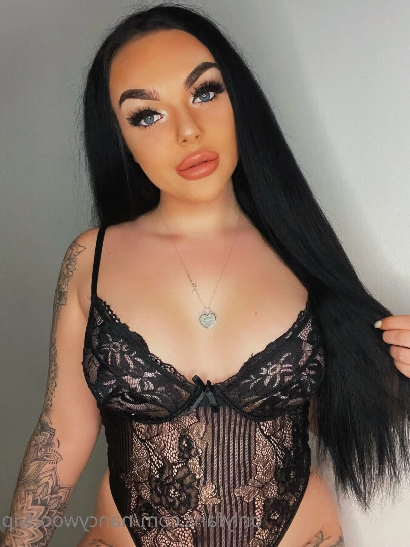 DONT TELL YOUR GIRLFRIEND 🤭 [ nancywood2 ] Onlyfans leaked photo 5369782 on Hotleaks.tv