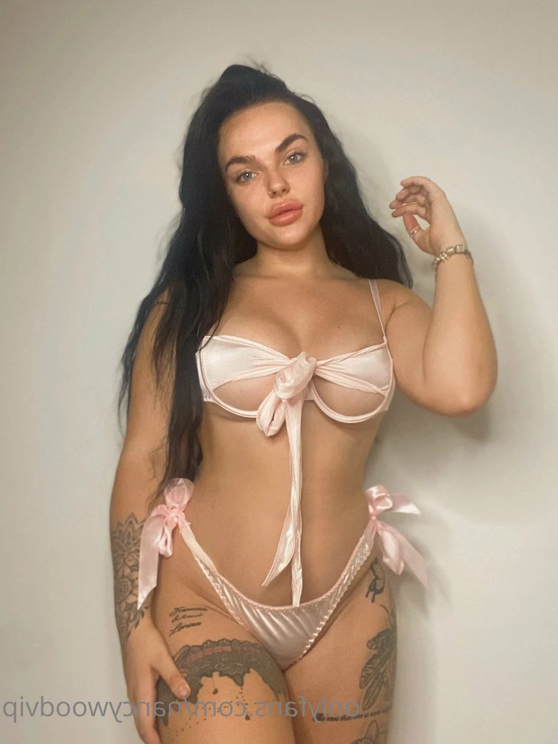 DONT TELL YOUR GIRLFRIEND 🤭 [ nancywood2 ] Onlyfans leaked photo 5370039 on Hotleaks.tv