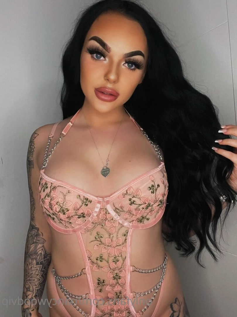 DONT TELL YOUR GIRLFRIEND 🤭 [ nancywood2 ] Onlyfans leaked photo 5370757 on Hotleaks.tv