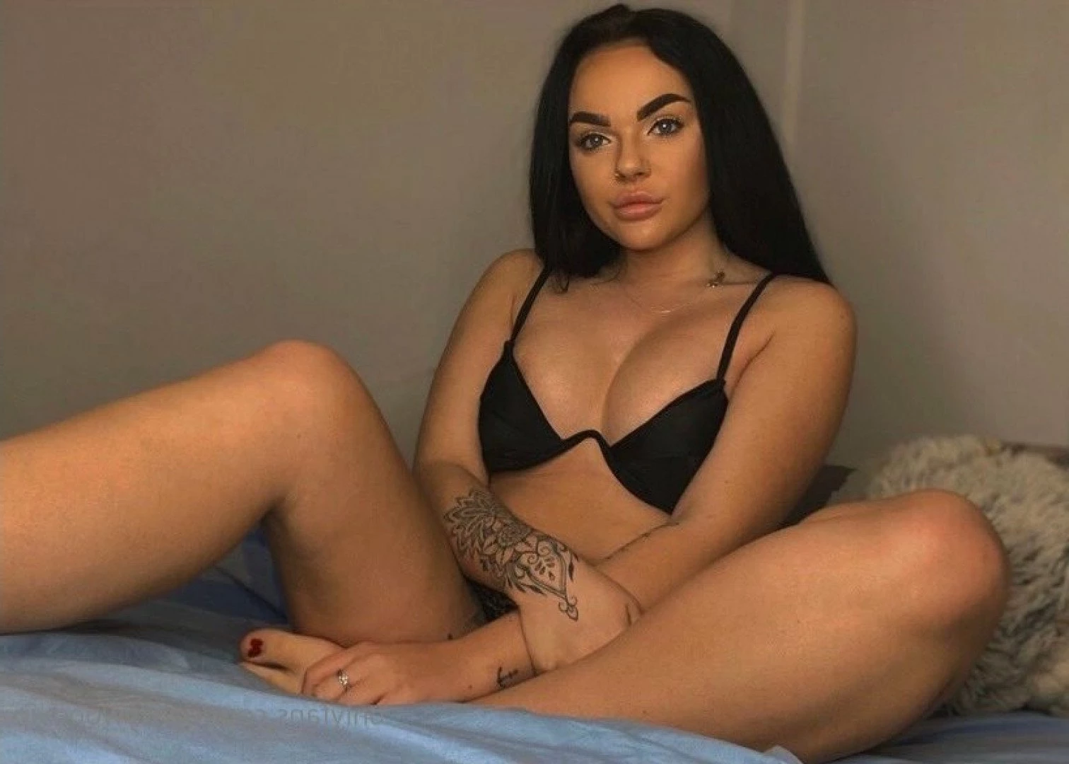 DONT TELL YOUR GIRLFRIEND 🤭 [ nancywood2 ] Onlyfans leaked photo 5370838 on Hotleaks.tv