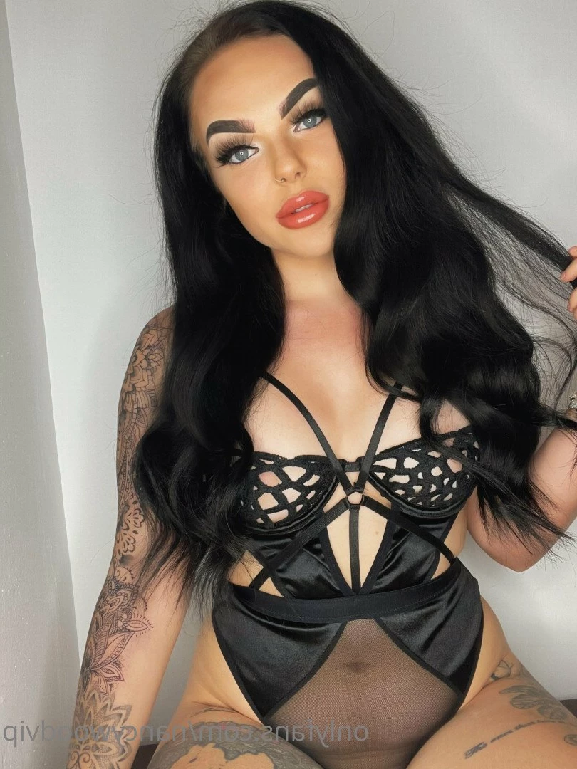 DONT TELL YOUR GIRLFRIEND 🤭 [ nancywood2 ] Onlyfans leaked photo 5371107 on Hotleaks.tv