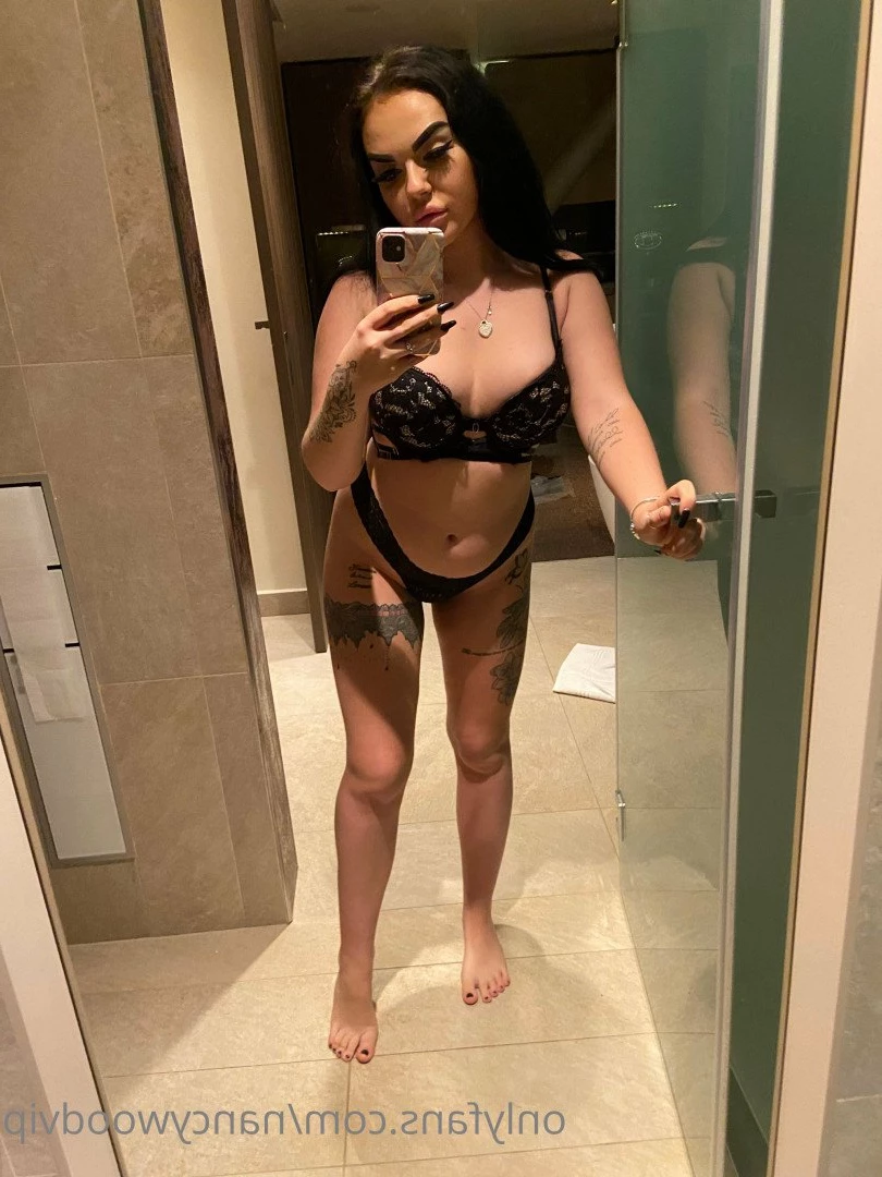 DONT TELL YOUR GIRLFRIEND 🤭 [ nancywood2 ] Onlyfans leaked photo 5372447 on Hotleaks.tv