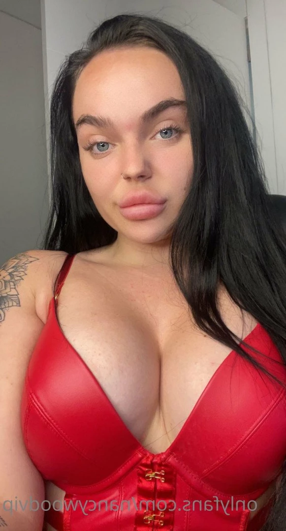 DONT TELL YOUR GIRLFRIEND 🤭 [ nancywood2 ] Onlyfans leaked photo 5372823 on Hotleaks.tv