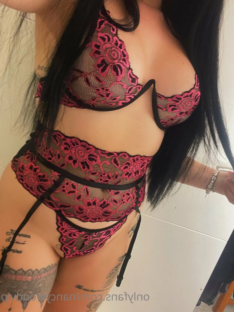 DONT TELL YOUR GIRLFRIEND 🤭 [ nancywood2 ] Onlyfans leaked photo 5373418 on Hotleaks.tv