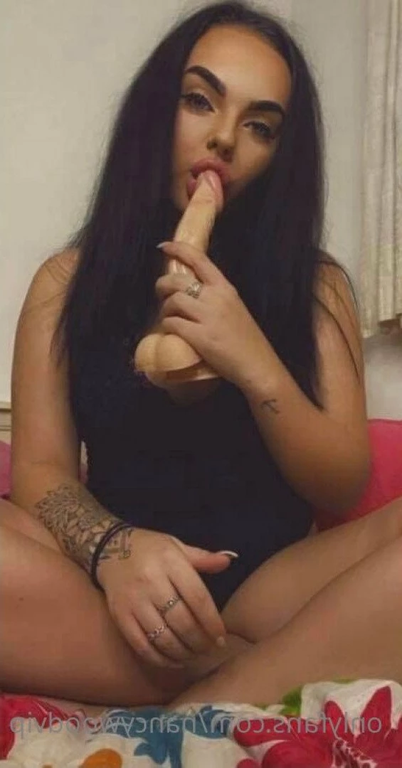 DONT TELL YOUR GIRLFRIEND 🤭 [ nancywood2 ] Onlyfans leaked photo 5373977 on Hotleaks.tv