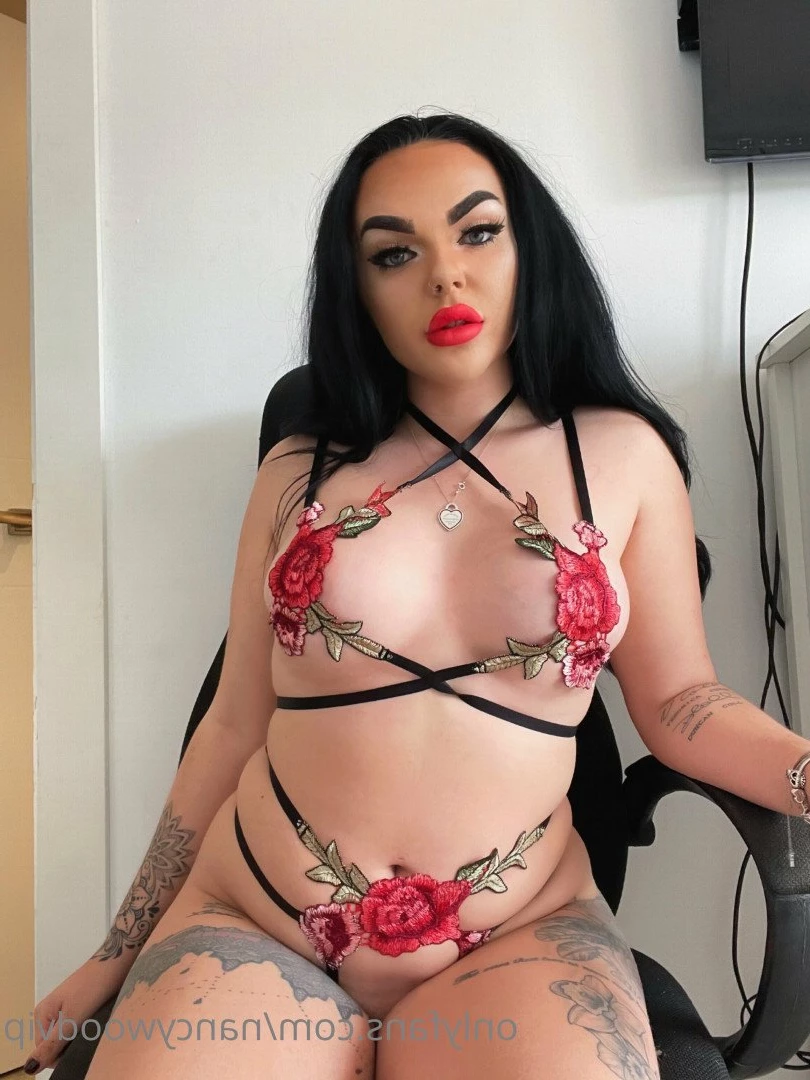 DONT TELL YOUR GIRLFRIEND 🤭 [ nancywood2 ] Onlyfans leaked photo 5374351 on Hotleaks.tv