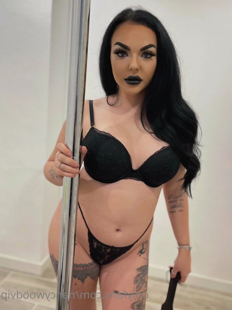 DONT TELL YOUR GIRLFRIEND 🤭 [ nancywood2 ] Onlyfans leaked photo 5374446 on Hotleaks.tv